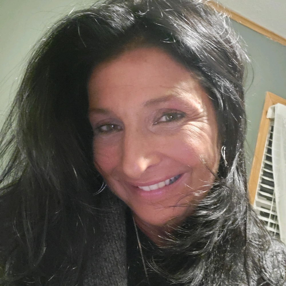 Meet your Posher, Christine